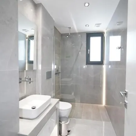 Brand New 3Br With 2 Bathrooms Marousi Apartment Афины Экстерьер фото