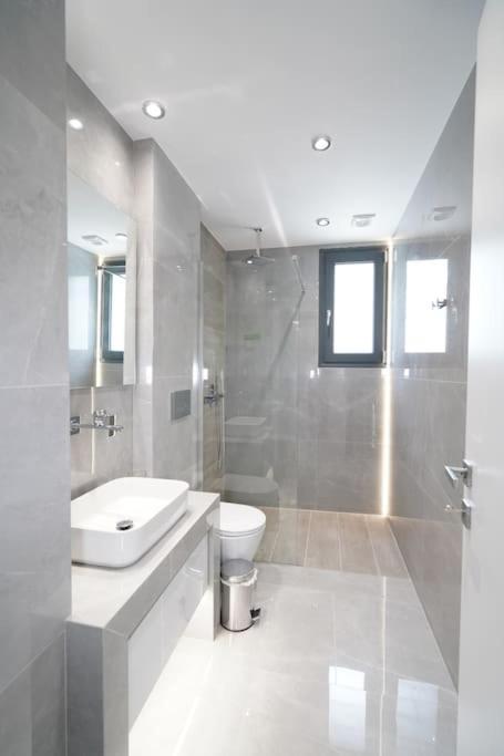 Brand New 3br With 2 Bathrooms Marousi *
