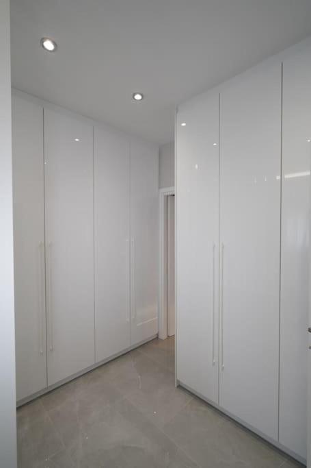 Apartament Brand New 3br With 2 Bathrooms Marousi Ateny